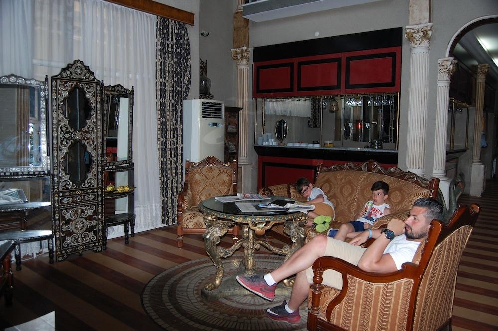 Erdek Sun Beach Hotel ภายนอก รูปภาพ
