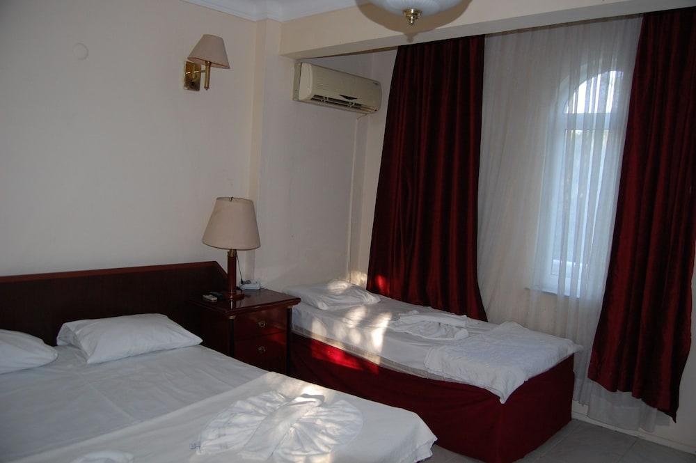 Erdek Sun Beach Hotel ภายนอก รูปภาพ