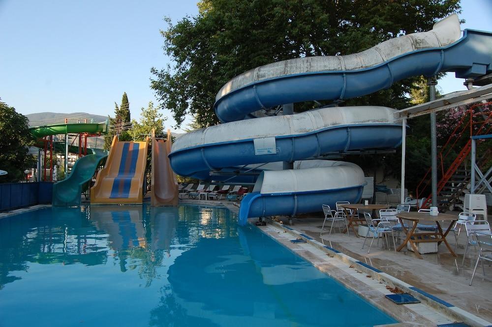 Erdek Sun Beach Hotel ภายนอก รูปภาพ