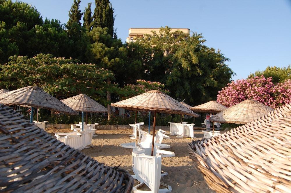 Erdek Sun Beach Hotel ภายนอก รูปภาพ