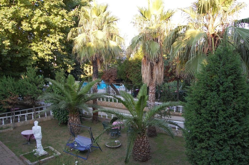Erdek Sun Beach Hotel ภายนอก รูปภาพ