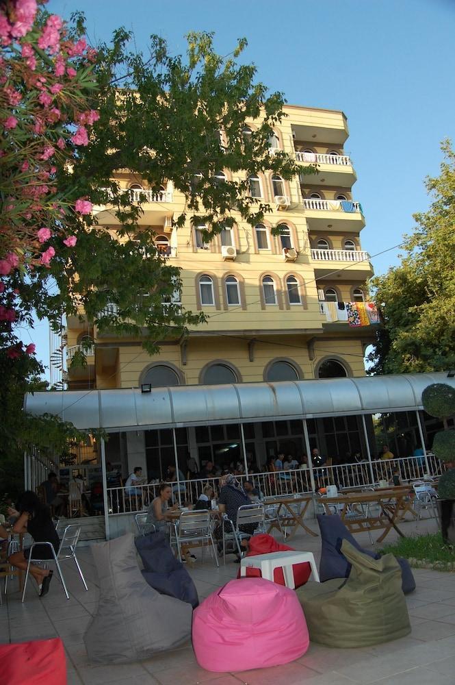 Erdek Sun Beach Hotel ภายนอก รูปภาพ