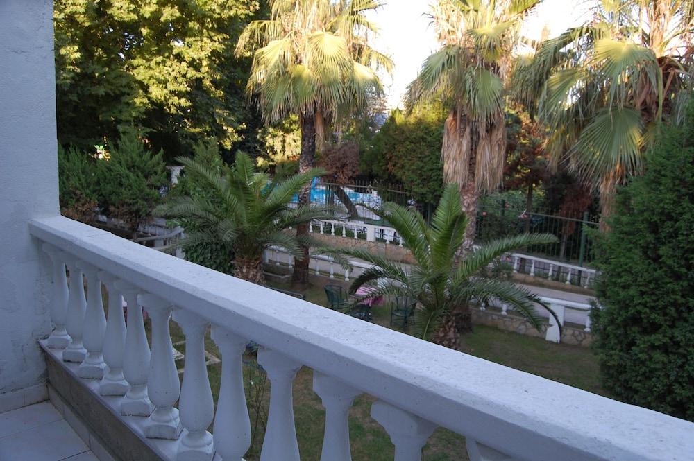 Erdek Sun Beach Hotel ภายนอก รูปภาพ