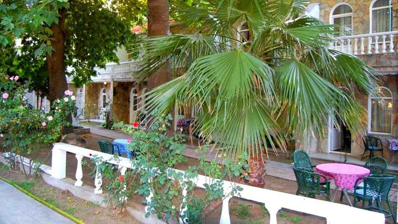 Erdek Sun Beach Hotel ภายนอก รูปภาพ