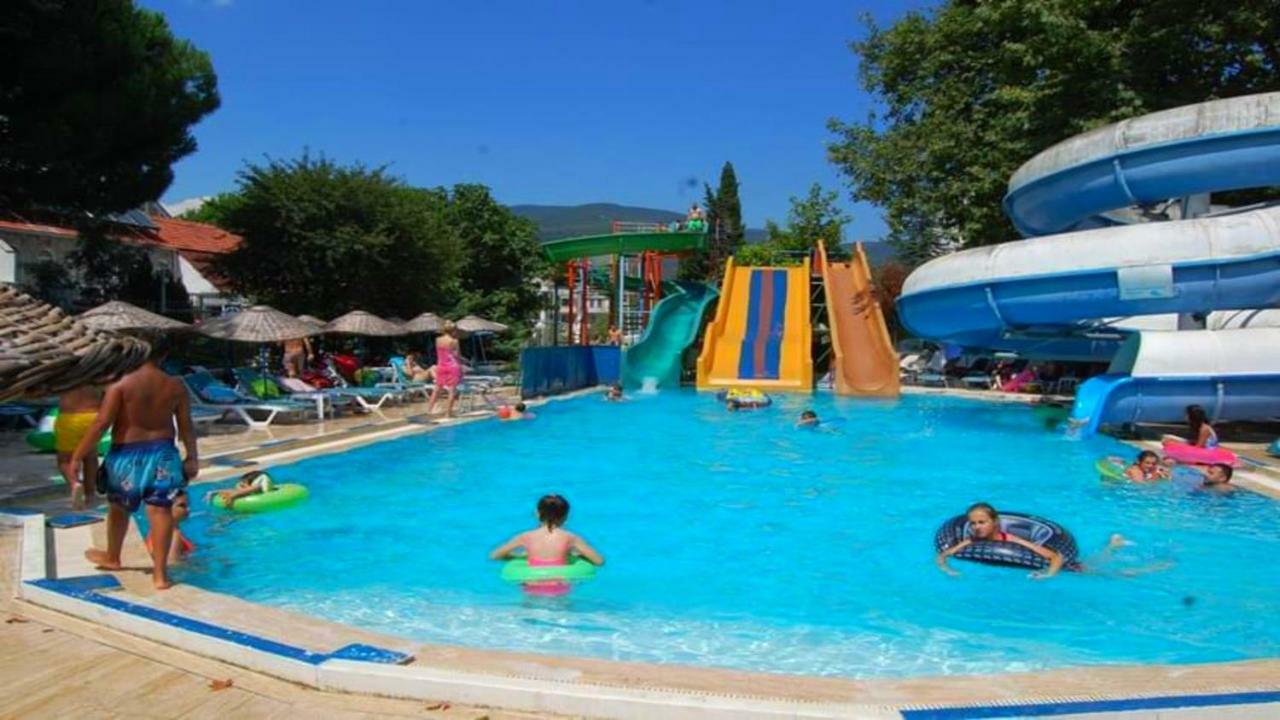 Erdek Sun Beach Hotel ภายนอก รูปภาพ