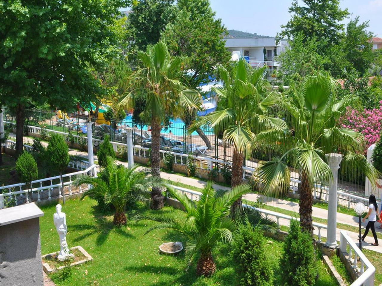 Erdek Sun Beach Hotel ภายนอก รูปภาพ