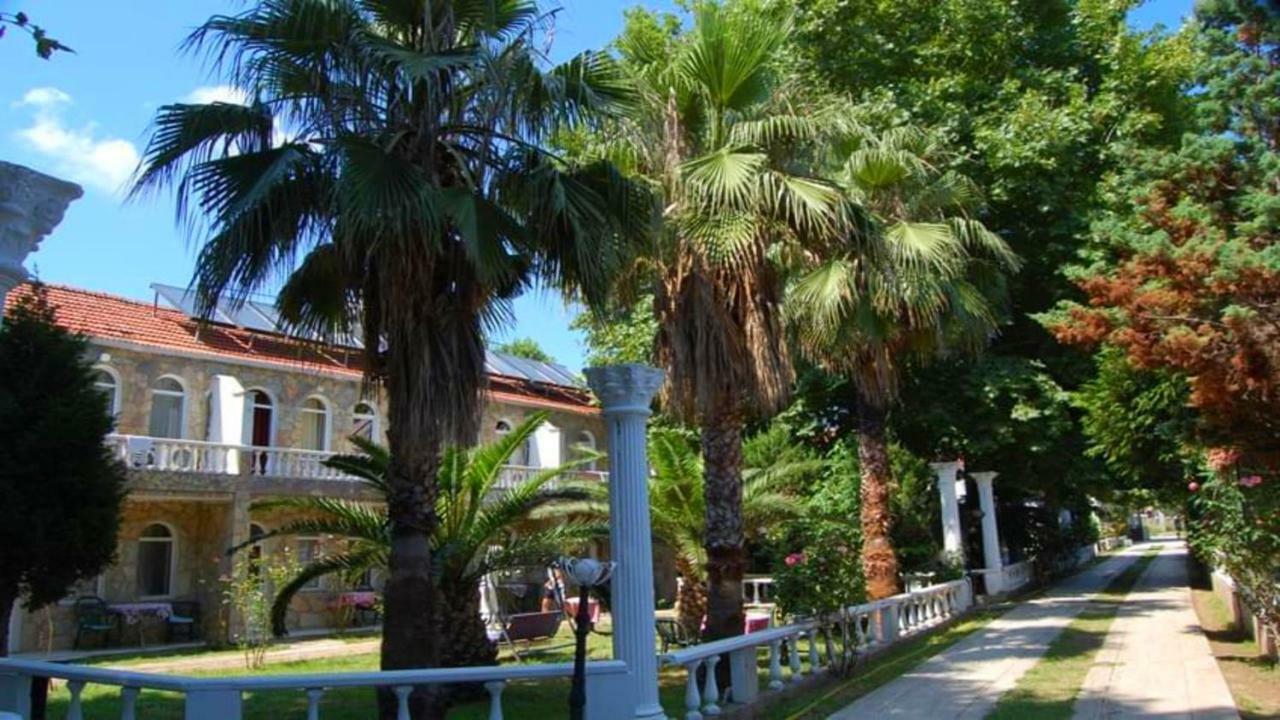 Erdek Sun Beach Hotel ภายนอก รูปภาพ