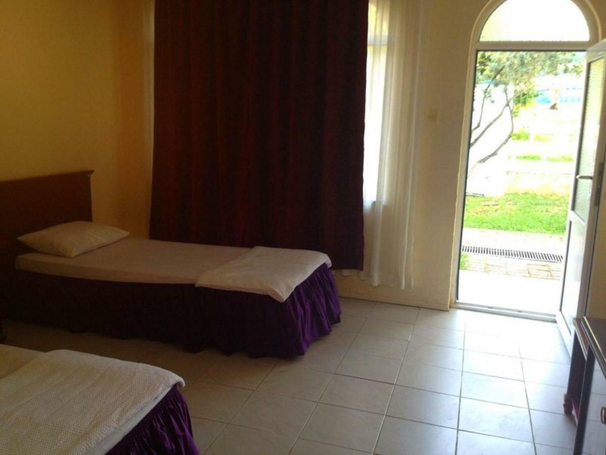 Erdek Sun Beach Hotel ภายนอก รูปภาพ